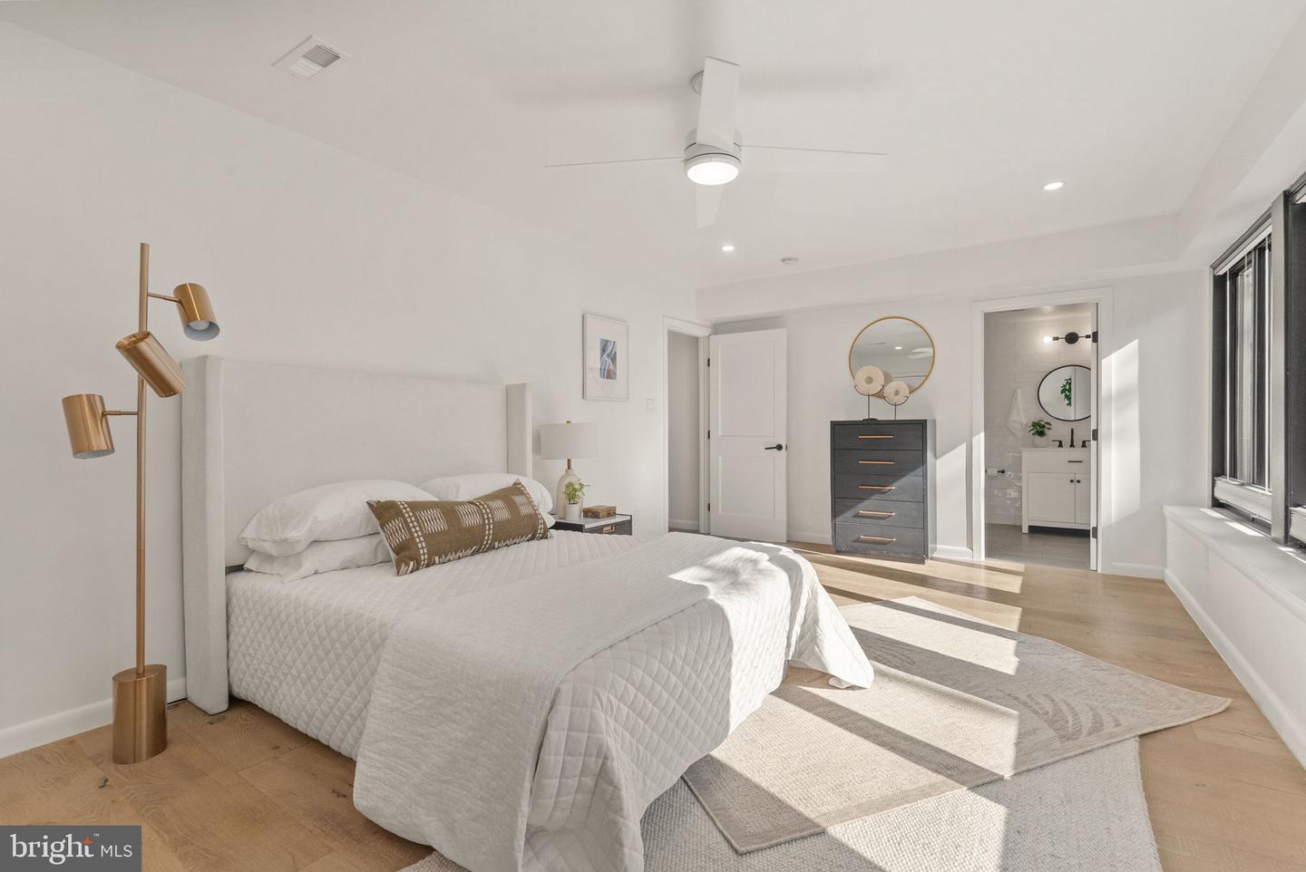 1335 N PEGRAM ST N, ALEXANDRIA, Virginia 22304, 5 Bedrooms Bedrooms, ,5 BathroomsBathrooms,Residential,For sale,1335 N PEGRAM ST N,VAAX2053968 MLS # VAAX2053968