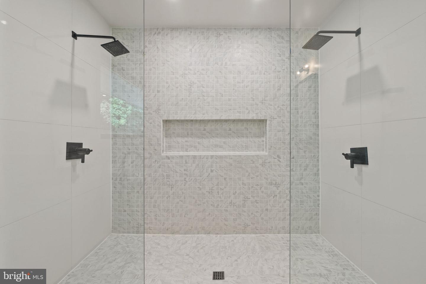 1335 N PEGRAM ST N, ALEXANDRIA, Virginia 22304, 5 Bedrooms Bedrooms, ,5 BathroomsBathrooms,Residential,For sale,1335 N PEGRAM ST N,VAAX2053968 MLS # VAAX2053968