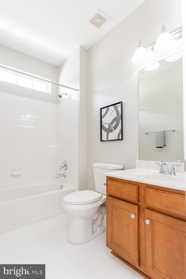 16 DABNEY CT, FREDERICKSBURG, Virginia 22405, 3 Bedrooms Bedrooms, ,3 BathroomsBathrooms,Residential,For sale,16 DABNEY CT,VAST2045942 MLS # VAST2045942