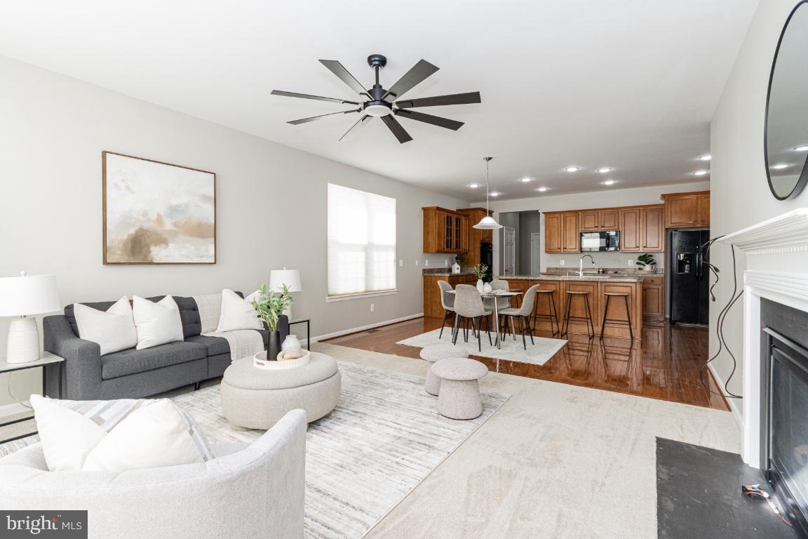 16 DABNEY CT, FREDERICKSBURG, Virginia 22405, 3 Bedrooms Bedrooms, ,3 BathroomsBathrooms,Residential,For sale,16 DABNEY CT,VAST2045942 MLS # VAST2045942