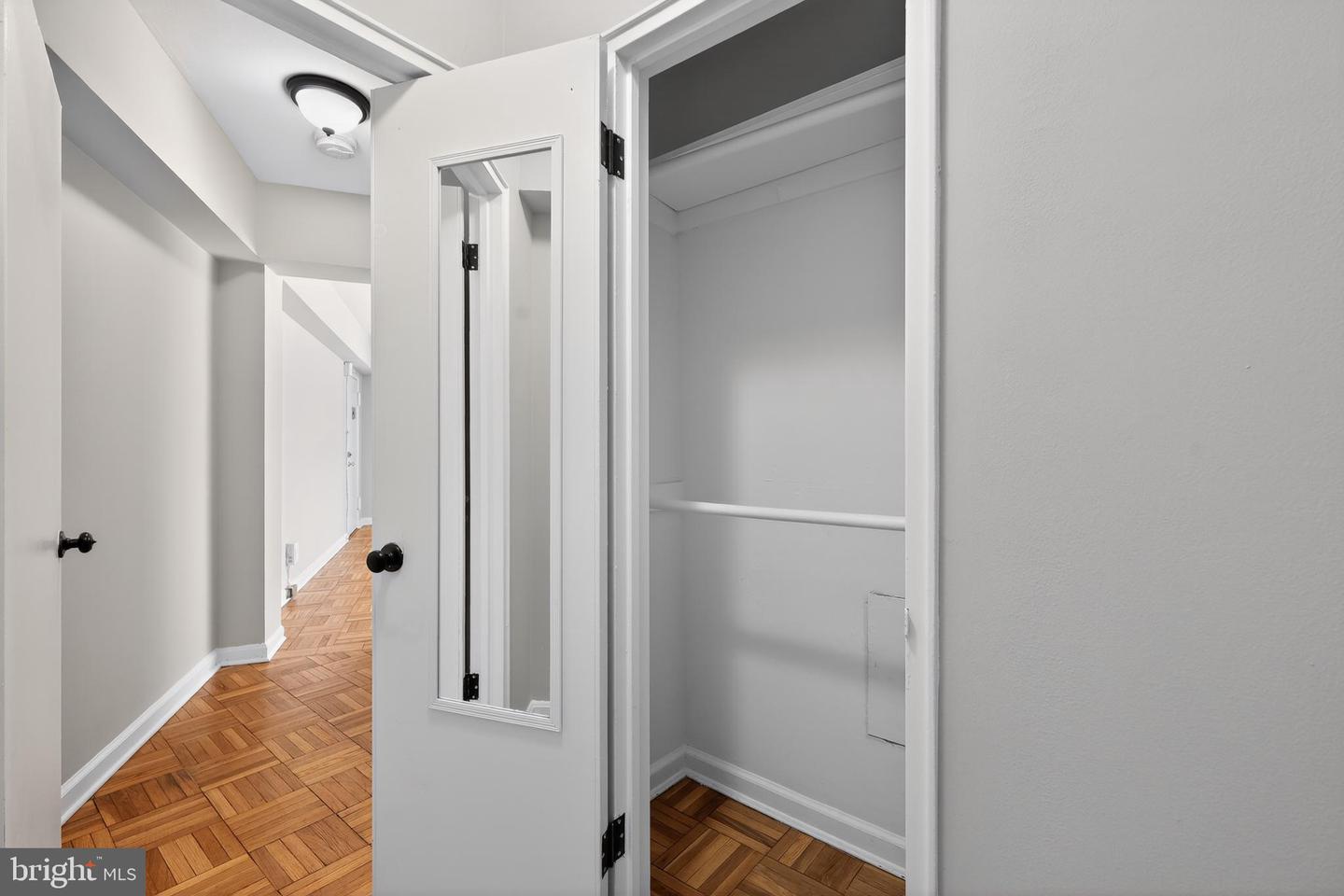 3701 CONNECTICUT AVE NW #233, WASHINGTON, District Of Columbia 20008, 1 Bedroom Bedrooms, ,1 BathroomBathrooms,Residential,For sale,3701 CONNECTICUT AVE NW #233,DCDC2245480 MLS # DCDC2245480