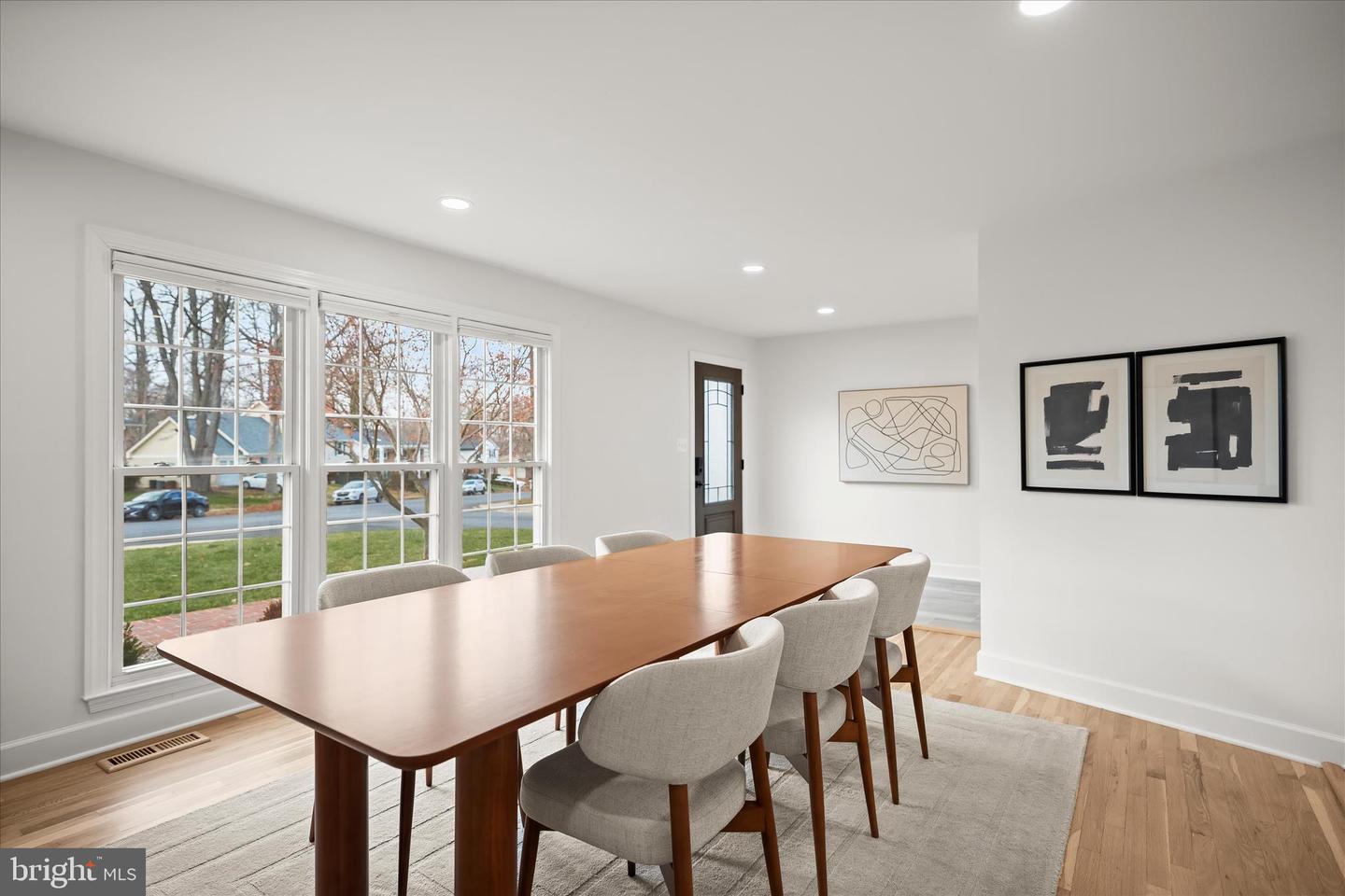 515 WOODLAND CT NW, VIENNA, Virginia 22180, 6 Bedrooms Bedrooms, ,3 BathroomsBathrooms,Residential,For sale,515 WOODLAND CT NW,VAFX2290162 MLS # VAFX2290162