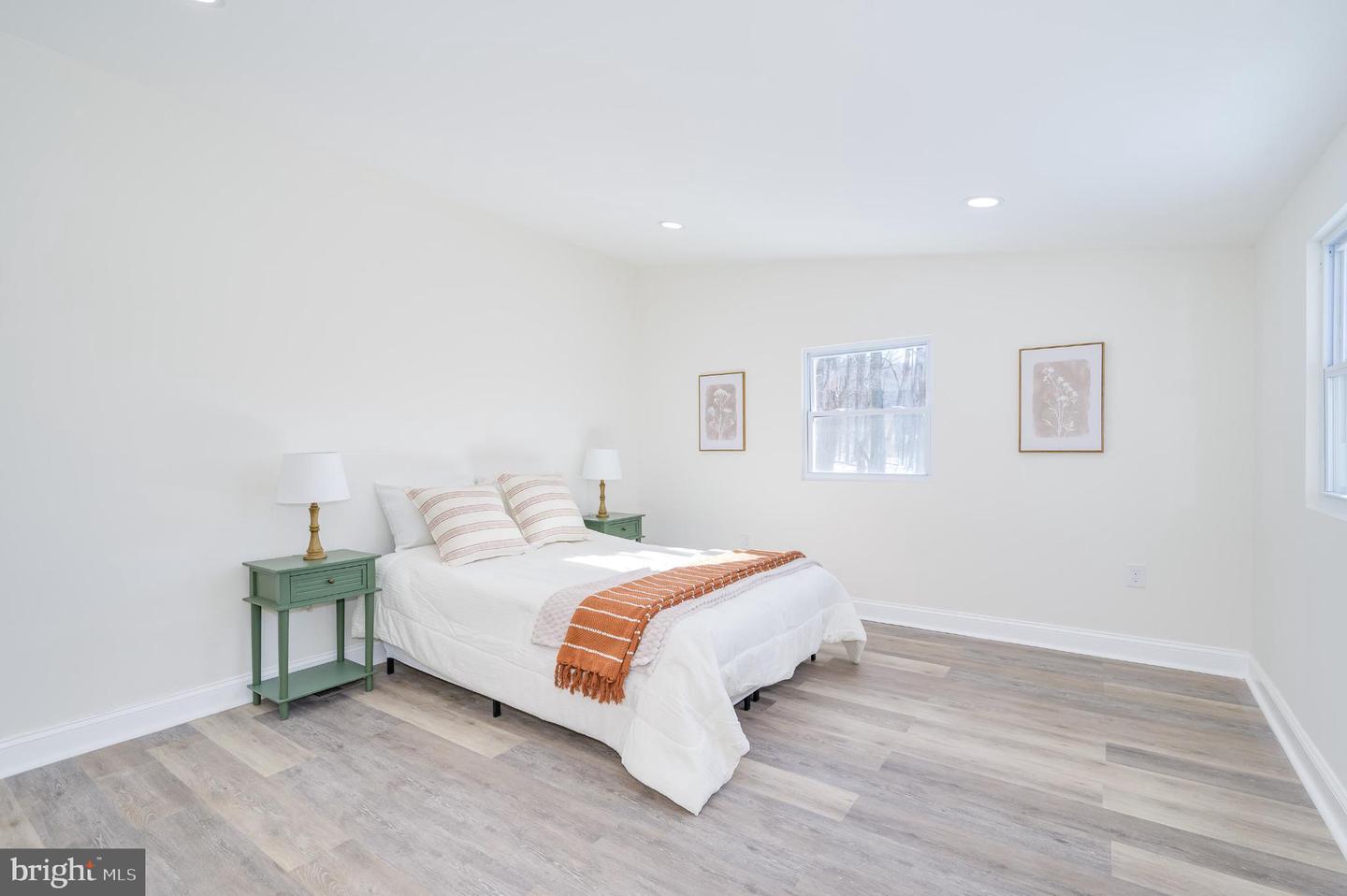 136 GAYLES LN, FRONT ROYAL, Virginia 22630, 2 Bedrooms Bedrooms, 4 Rooms Rooms,2 BathroomsBathrooms,Residential,For sale,136 GAYLES LN,VAWR2013352 MLS # VAWR2013352