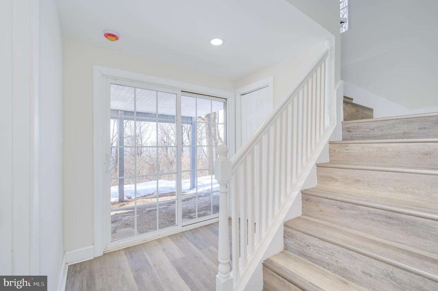 136 GAYLES LN, FRONT ROYAL, Virginia 22630, 2 Bedrooms Bedrooms, 4 Rooms Rooms,2 BathroomsBathrooms,Residential,For sale,136 GAYLES LN,VAWR2013352 MLS # VAWR2013352