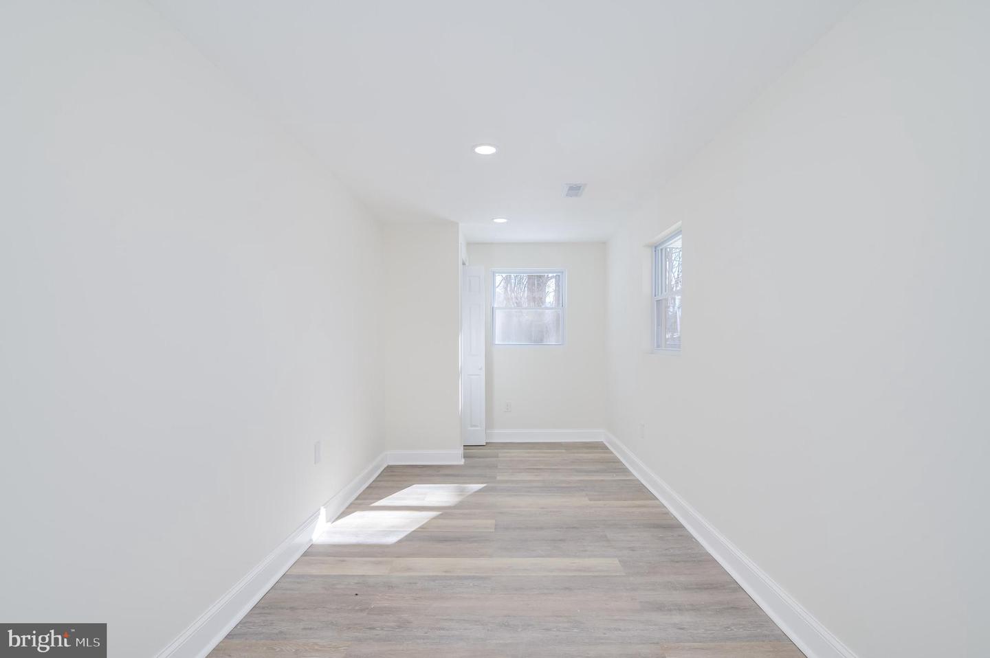 136 GAYLES LN, FRONT ROYAL, Virginia 22630, 2 Bedrooms Bedrooms, 4 Rooms Rooms,2 BathroomsBathrooms,Residential,For sale,136 GAYLES LN,VAWR2013352 MLS # VAWR2013352