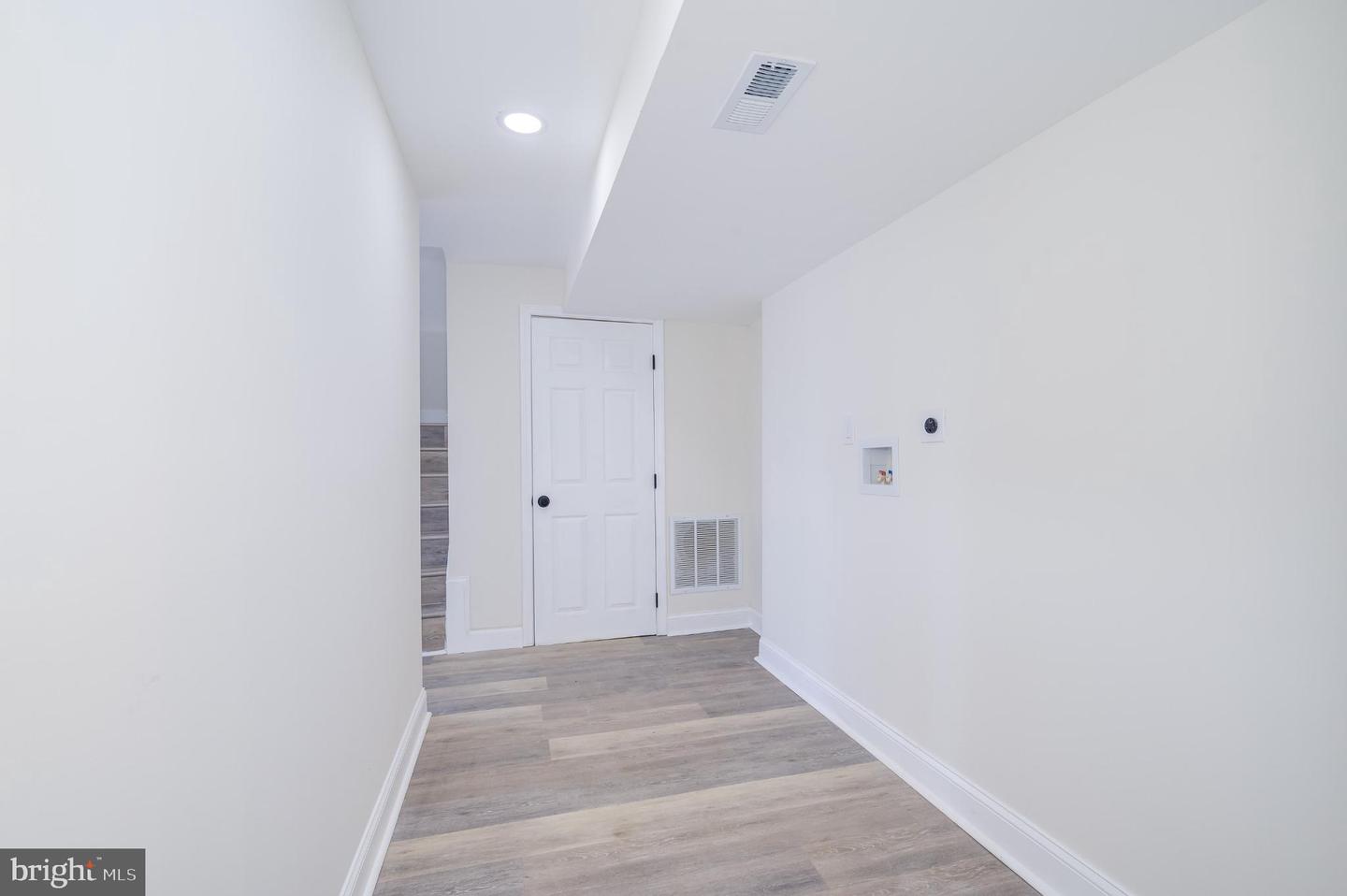 136 GAYLES LN, FRONT ROYAL, Virginia 22630, 2 Bedrooms Bedrooms, 4 Rooms Rooms,2 BathroomsBathrooms,Residential,For sale,136 GAYLES LN,VAWR2013352 MLS # VAWR2013352