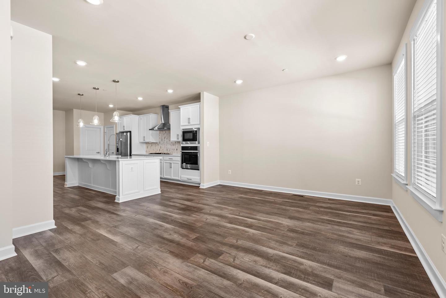 13039 HATTONTOWN SQ, HERNDON, Virginia 20171, 4 Bedrooms Bedrooms, ,4 BathroomsBathrooms,Residential,For sale,13039 HATTONTOWN SQ,VAFX2290160 MLS # VAFX2290160