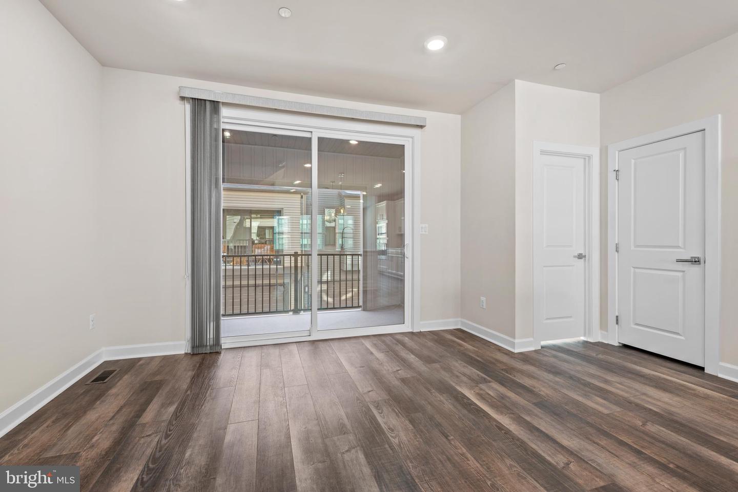 13039 HATTONTOWN SQ, HERNDON, Virginia 20171, 4 Bedrooms Bedrooms, ,4 BathroomsBathrooms,Residential,For sale,13039 HATTONTOWN SQ,VAFX2290160 MLS # VAFX2290160