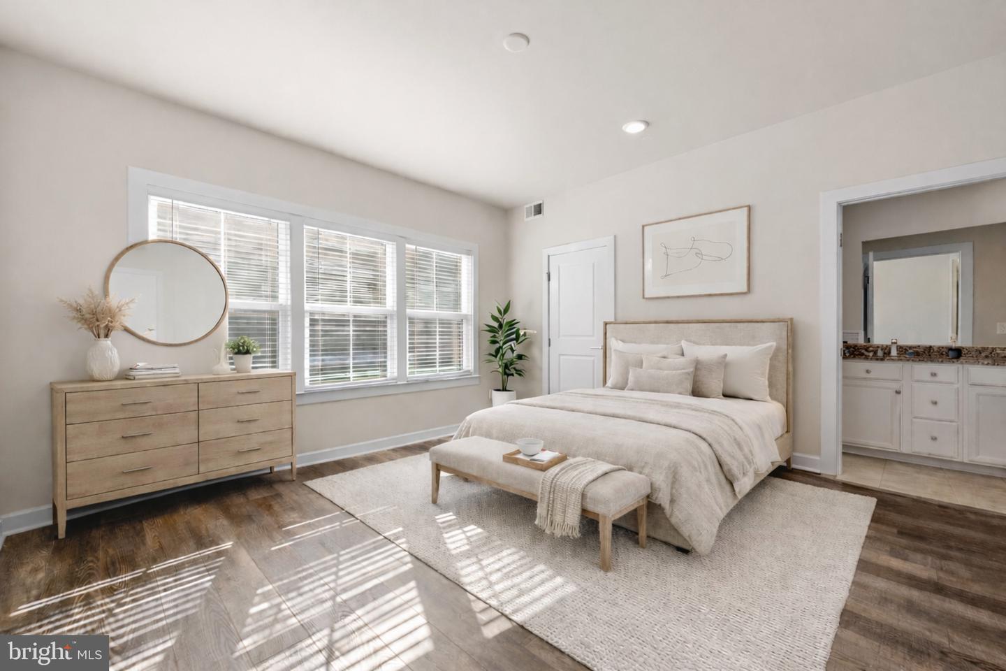 13039 HATTONTOWN SQ, HERNDON, Virginia 20171, 4 Bedrooms Bedrooms, ,4 BathroomsBathrooms,Residential,For sale,13039 HATTONTOWN SQ,VAFX2290160 MLS # VAFX2290160