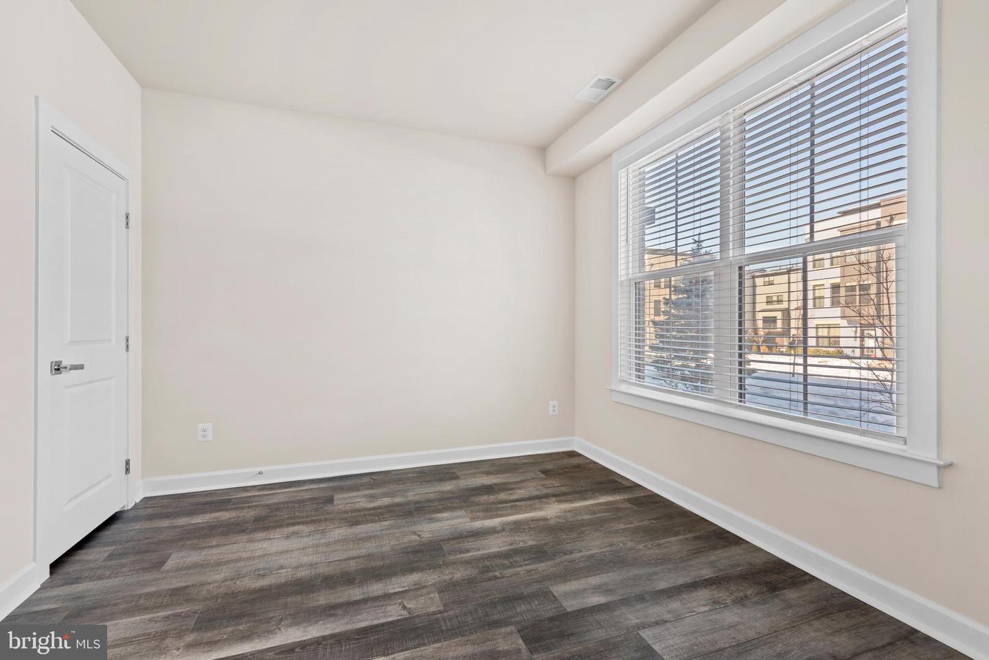 13039 HATTONTOWN SQ, HERNDON, Virginia 20171, 4 Bedrooms Bedrooms, ,4 BathroomsBathrooms,Residential,For sale,13039 HATTONTOWN SQ,VAFX2290160 MLS # VAFX2290160