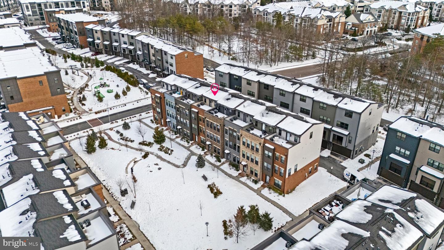 13039 HATTONTOWN SQ, HERNDON, Virginia 20171, 4 Bedrooms Bedrooms, ,4 BathroomsBathrooms,Residential,For sale,13039 HATTONTOWN SQ,VAFX2290160 MLS # VAFX2290160