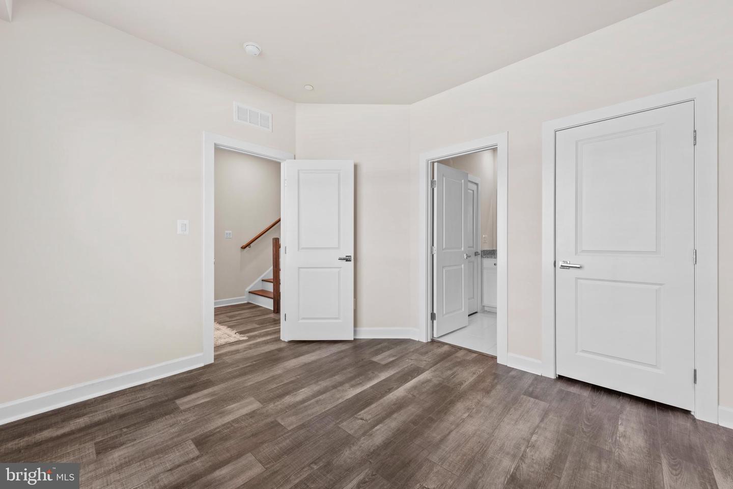 13039 HATTONTOWN SQ, HERNDON, Virginia 20171, 4 Bedrooms Bedrooms, ,4 BathroomsBathrooms,Residential,For sale,13039 HATTONTOWN SQ,VAFX2290160 MLS # VAFX2290160