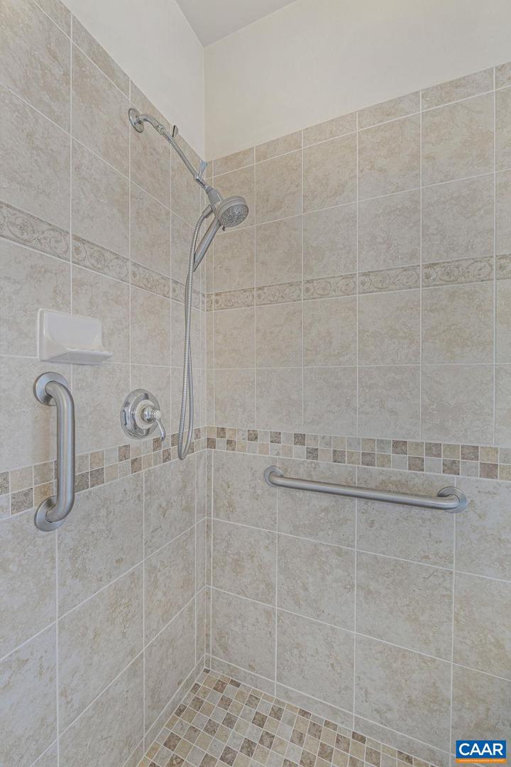 18 HIGHLAND CIR, GORDONSVILLE, Virginia 22942, 4 Bedrooms Bedrooms, ,3 BathroomsBathrooms,Residential,For sale,18 HIGHLAND CIR,673173 MLS # 673173