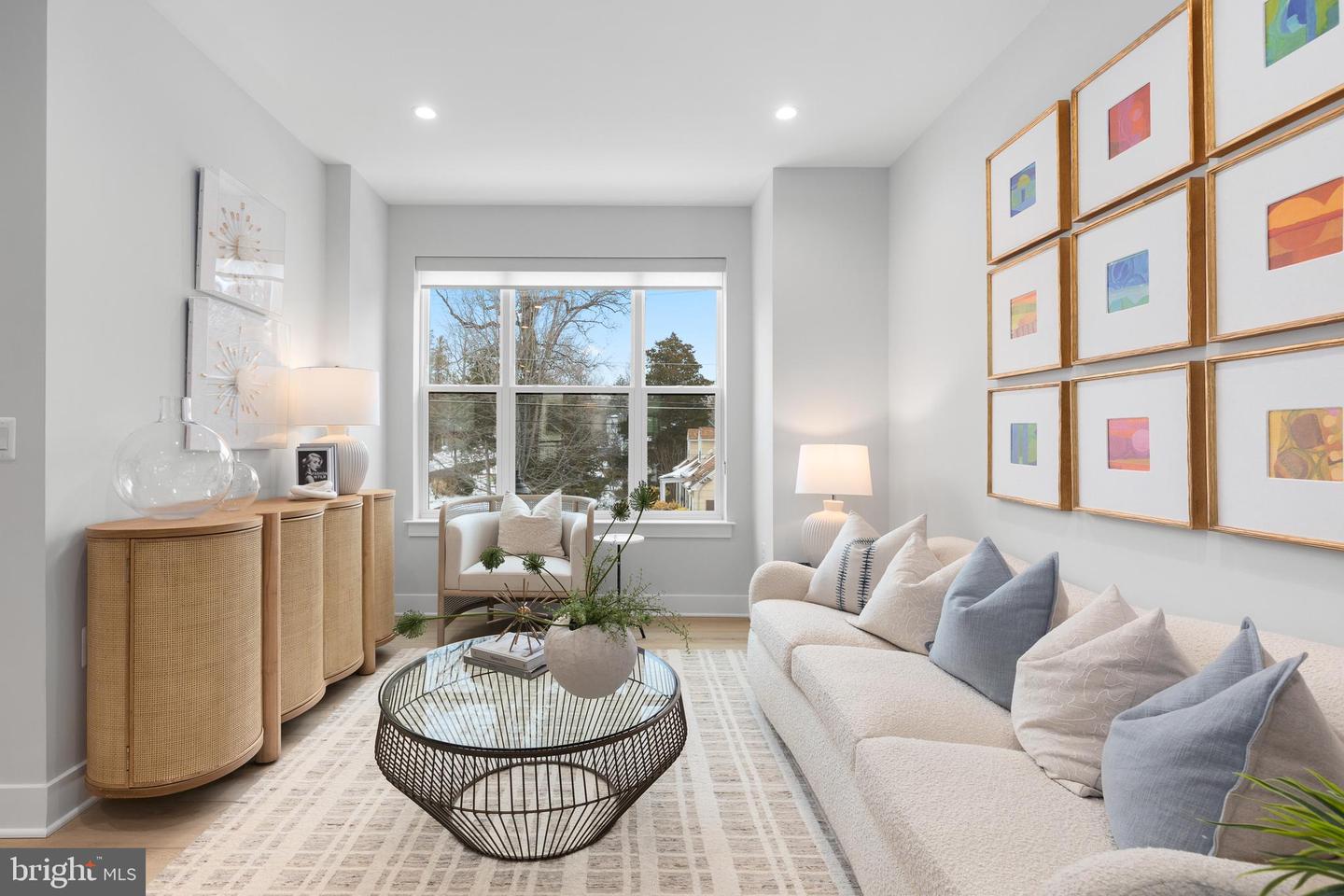 729 PARK AVE, FALLS CHURCH, Virginia 22046, 3 Bedrooms Bedrooms, ,3 BathroomsBathrooms,Residential,For sale,729 PARK AVE,VAFA2003570 MLS # VAFA2003570