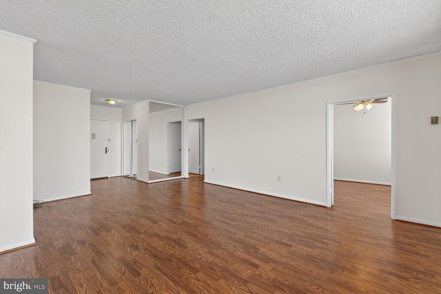 3701 S GEORGE MASON DR #2407N, FALLS CHURCH, Virginia 22041, 2 Bedrooms Bedrooms, ,1 BathroomBathrooms,Residential,For sale,3701 S GEORGE MASON DR #2407N,VAFX2290178 MLS # VAFX2290178