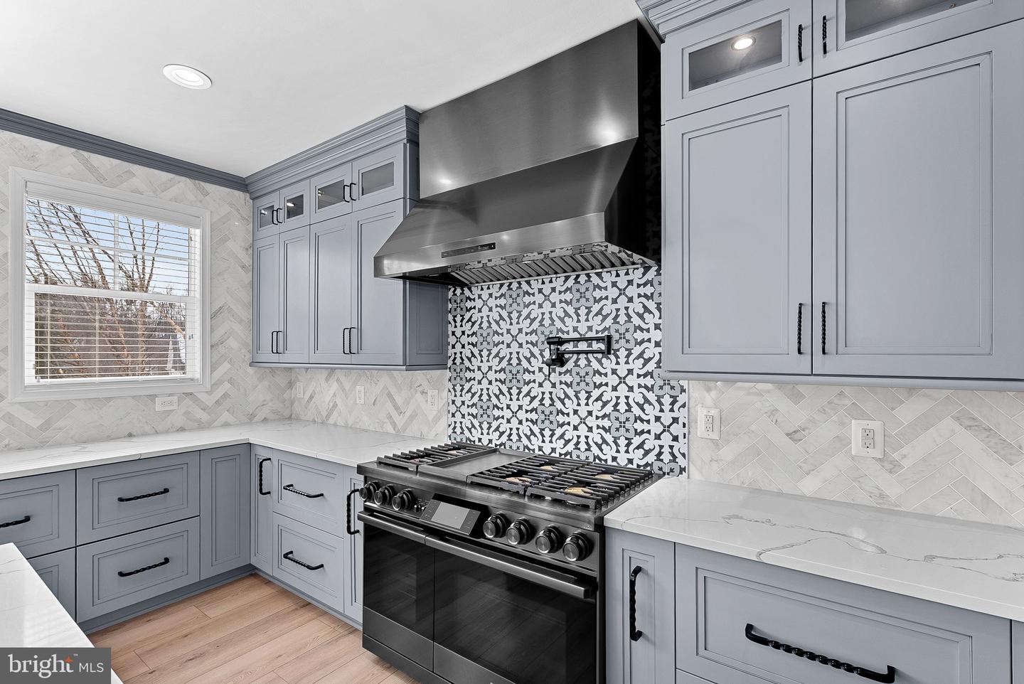 24944 SAWYER MILLS CT, ALDIE, Virginia 20105, 5 Bedrooms Bedrooms, ,4 BathroomsBathrooms,Residential,For sale,24944 SAWYER MILLS CT,VALO2115634 MLS # VALO2115634