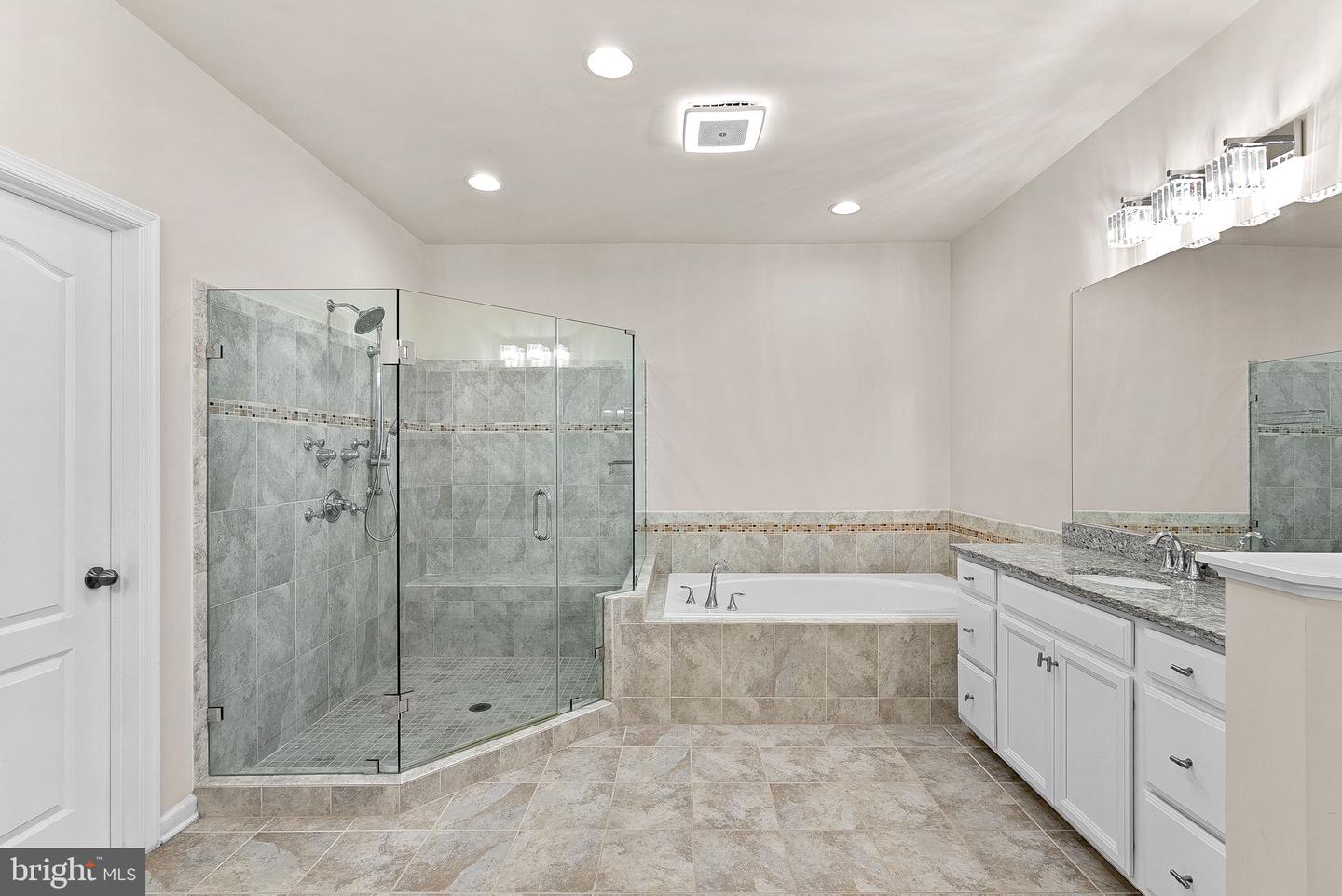 24944 SAWYER MILLS CT, ALDIE, Virginia 20105, 5 Bedrooms Bedrooms, ,4 BathroomsBathrooms,Residential,For sale,24944 SAWYER MILLS CT,VALO2115634 MLS # VALO2115634