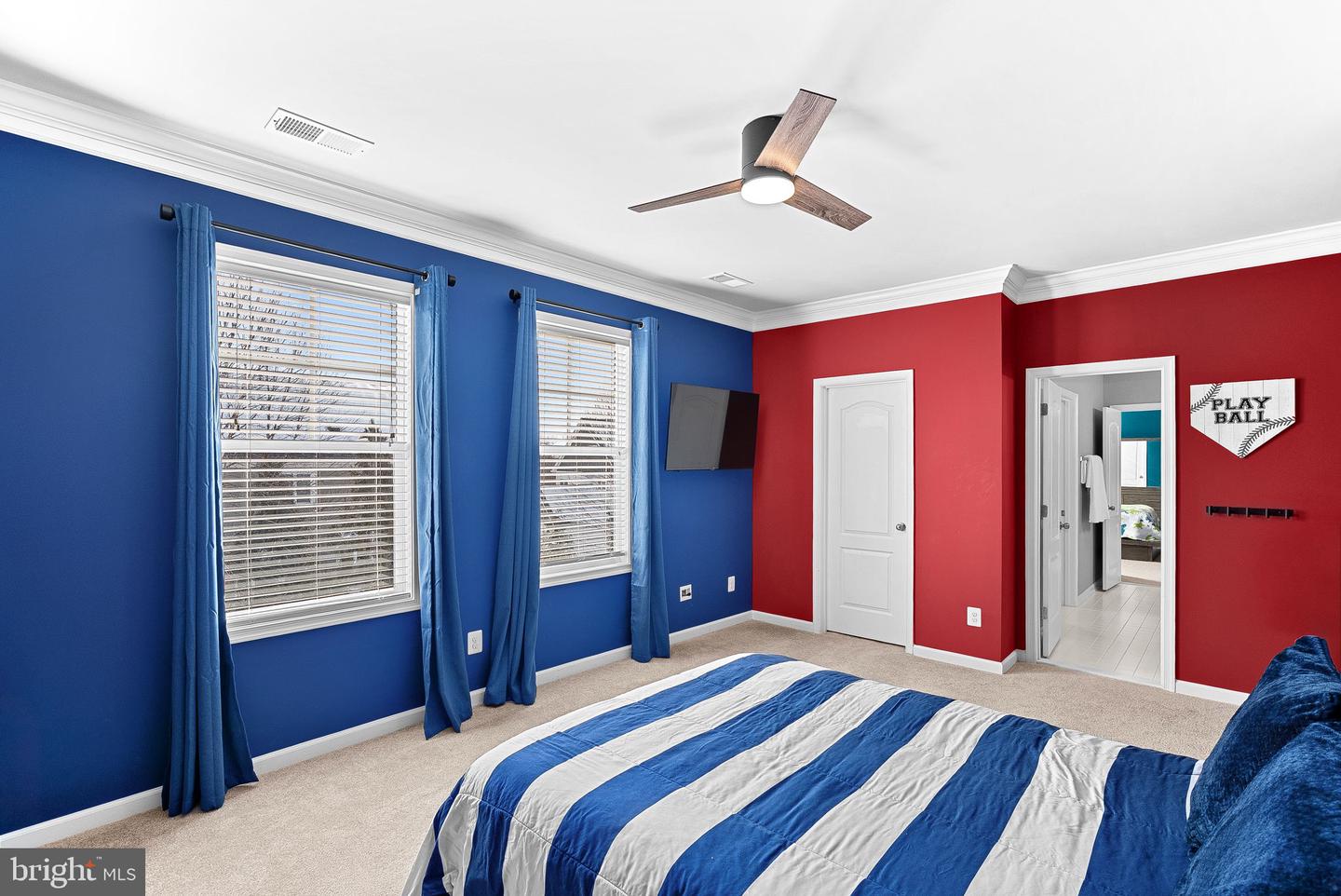 24944 SAWYER MILLS CT, ALDIE, Virginia 20105, 5 Bedrooms Bedrooms, ,4 BathroomsBathrooms,Residential,For sale,24944 SAWYER MILLS CT,VALO2115634 MLS # VALO2115634