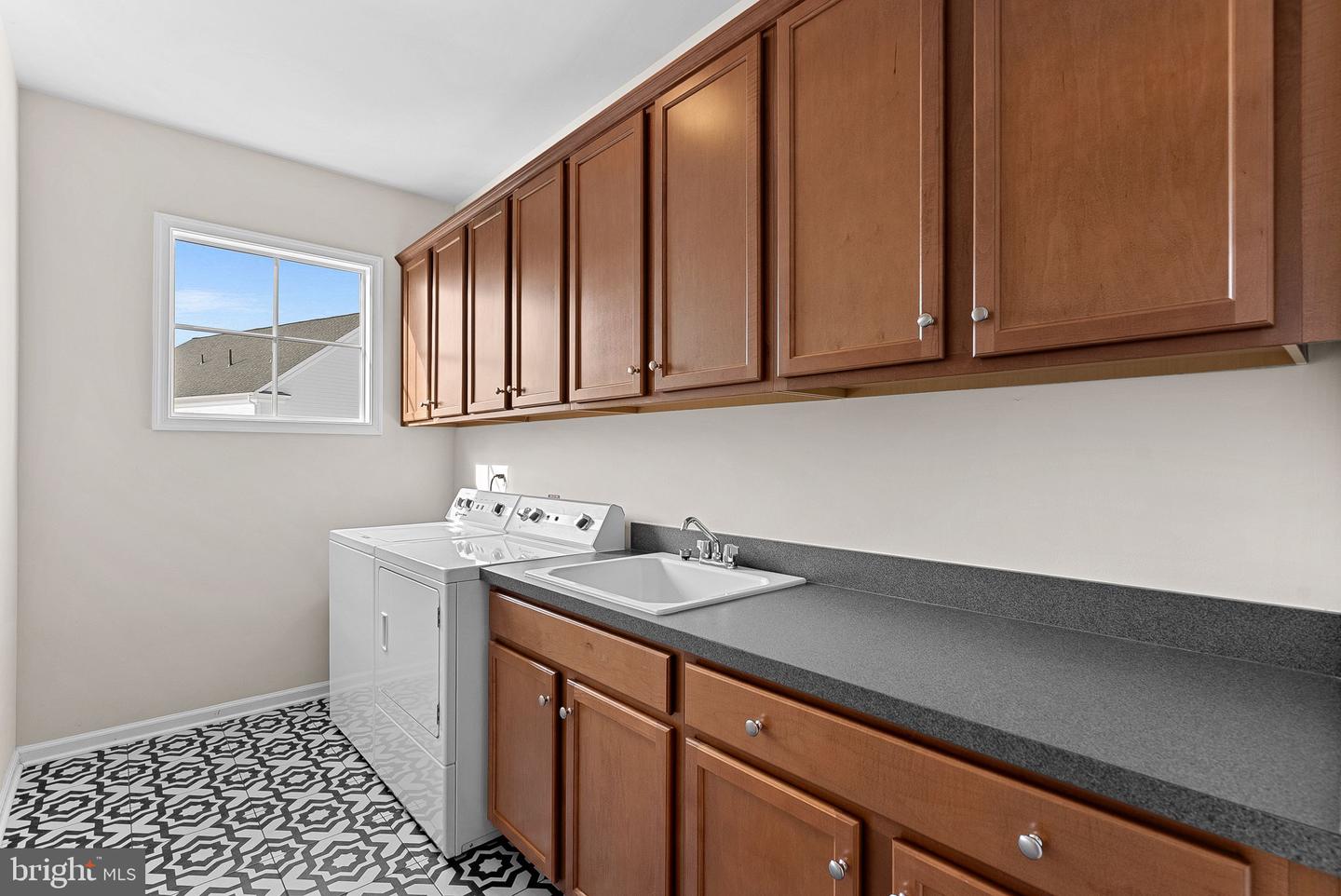 24944 SAWYER MILLS CT, ALDIE, Virginia 20105, 5 Bedrooms Bedrooms, ,4 BathroomsBathrooms,Residential,For sale,24944 SAWYER MILLS CT,VALO2115634 MLS # VALO2115634