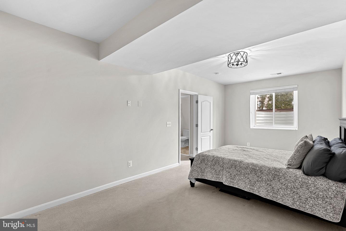 24944 SAWYER MILLS CT, ALDIE, Virginia 20105, 5 Bedrooms Bedrooms, ,4 BathroomsBathrooms,Residential,For sale,24944 SAWYER MILLS CT,VALO2115634 MLS # VALO2115634