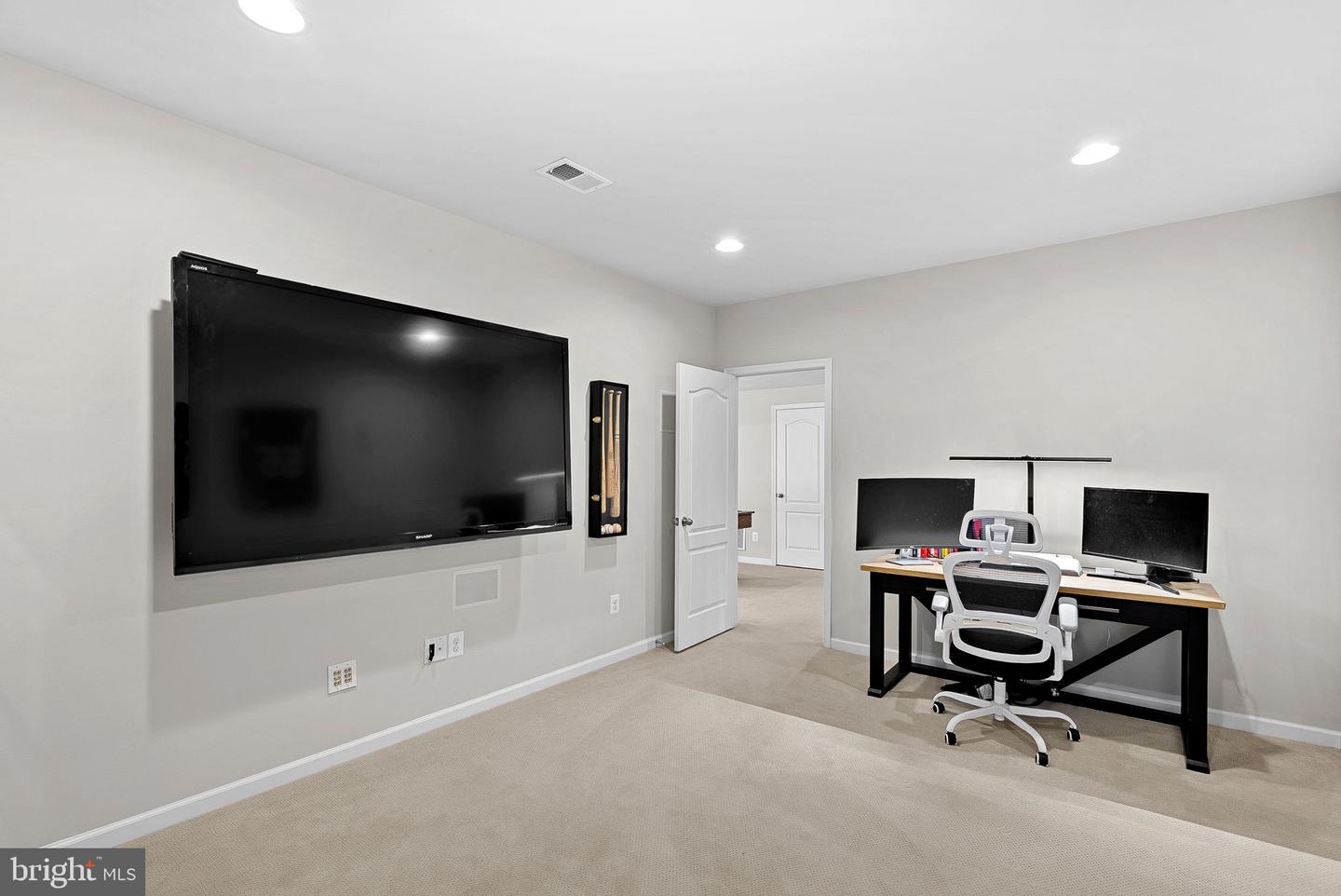 24944 SAWYER MILLS CT, ALDIE, Virginia 20105, 5 Bedrooms Bedrooms, ,4 BathroomsBathrooms,Residential,For sale,24944 SAWYER MILLS CT,VALO2115634 MLS # VALO2115634