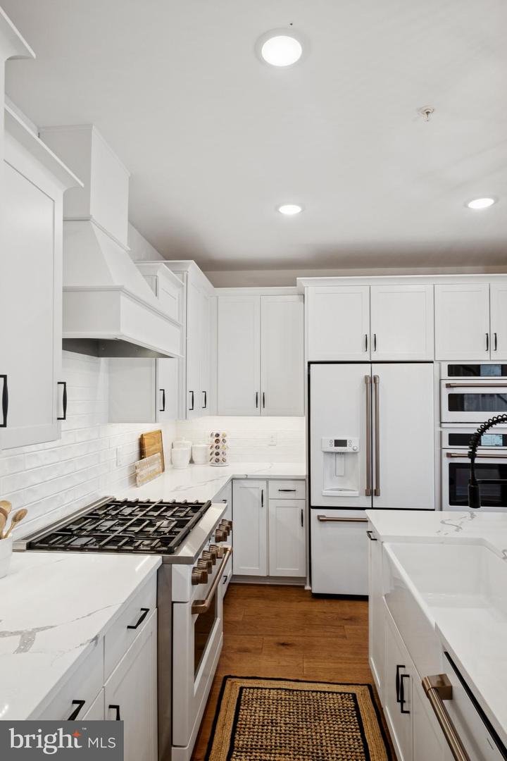 14936 DECO CIR #LOT 69, CHANTILLY, Virginia 20151, 3 Bedrooms Bedrooms, ,2 BathroomsBathrooms,Residential,For sale,14936 DECO CIR #LOT 69,VAFX2290218 MLS # VAFX2290218