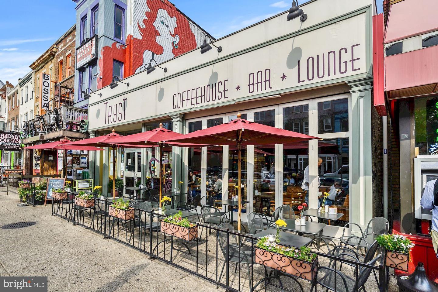 2509 17TH ST NW #1, WASHINGTON, District Of Columbia 20009, 2 Bedrooms Bedrooms, ,1 BathroomBathrooms,Residential,For sale,2509 17TH ST NW #1,DCDC2245502 MLS # DCDC2245502