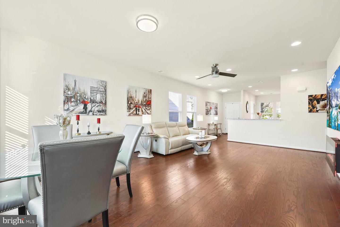 5934 AVERY POINT DR, FREDERICKSBURG, Virginia 22406, 2 Bedrooms Bedrooms, ,2 BathroomsBathrooms,Residential,For sale,5934 AVERY POINT DR,VAST2045954 MLS # VAST2045954