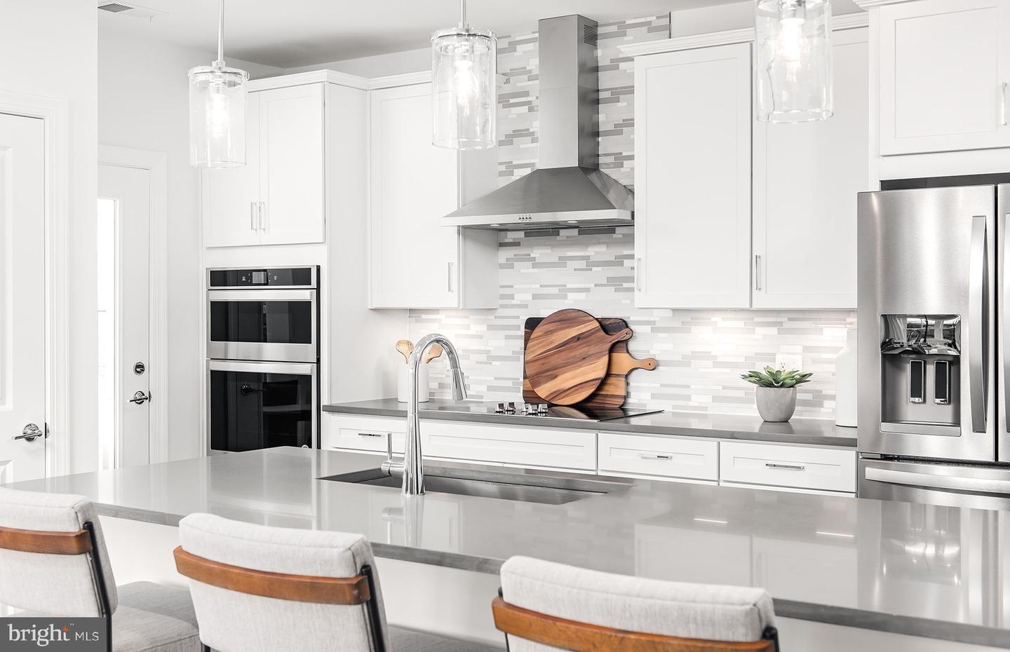 5800 MOONSTONE WAY #1, HAYMARKET, Virginia 20169, 2 Bedrooms Bedrooms, ,2 BathroomsBathrooms,Residential,For sale,5800 MOONSTONE WAY #1,VAPW2112224 MLS # VAPW2112224