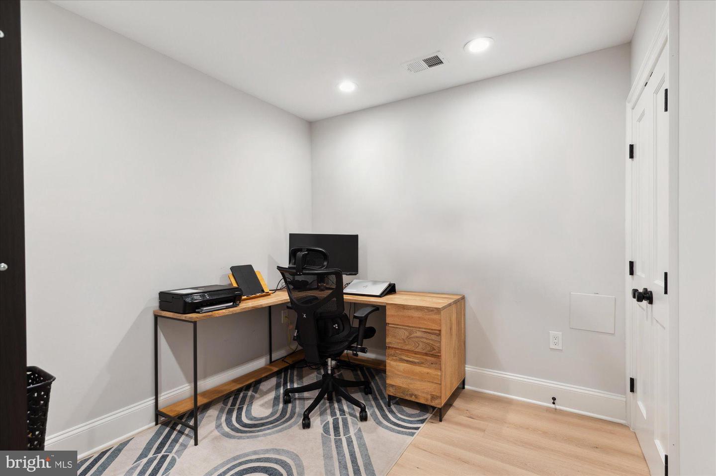 2150 FLORIDA AVE NW #1, WASHINGTON, District Of Columbia 20008, 2 Bedrooms Bedrooms, ,2 BathroomsBathrooms,Residential,For sale,2150 FLORIDA AVE NW #1,DCDC2185382 MLS # DCDC2185382