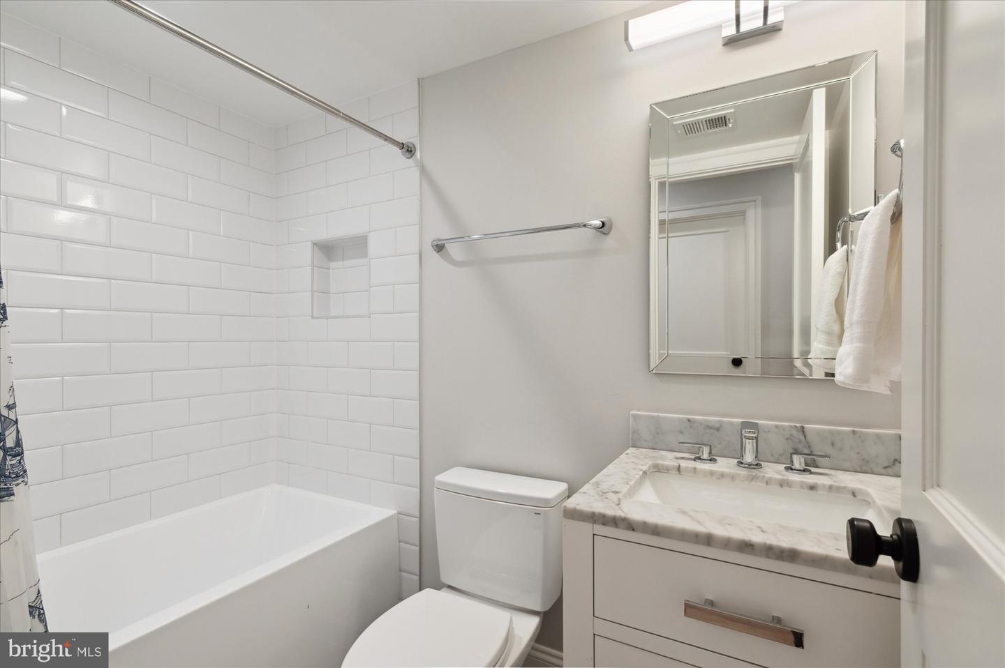 2150 FLORIDA AVE NW #1, WASHINGTON, District Of Columbia 20008, 2 Bedrooms Bedrooms, ,2 BathroomsBathrooms,Residential,For sale,2150 FLORIDA AVE NW #1,DCDC2185382 MLS # DCDC2185382