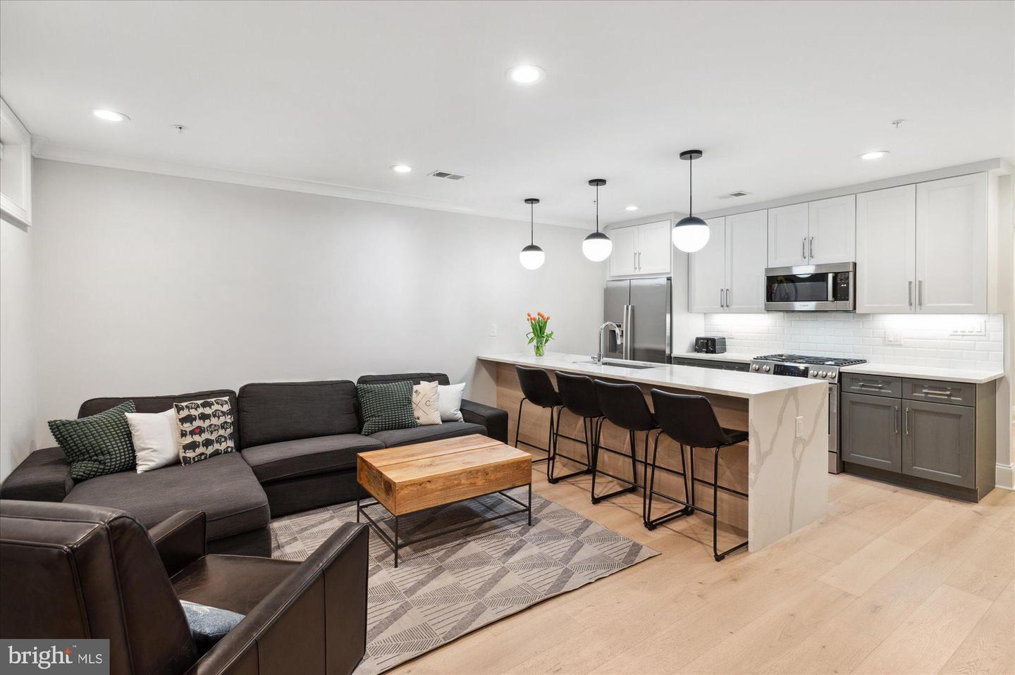 2150 FLORIDA AVE NW #1, WASHINGTON, District Of Columbia 20008, 2 Bedrooms Bedrooms, ,2 BathroomsBathrooms,Residential,For sale,2150 FLORIDA AVE NW #1,DCDC2185382 MLS # DCDC2185382