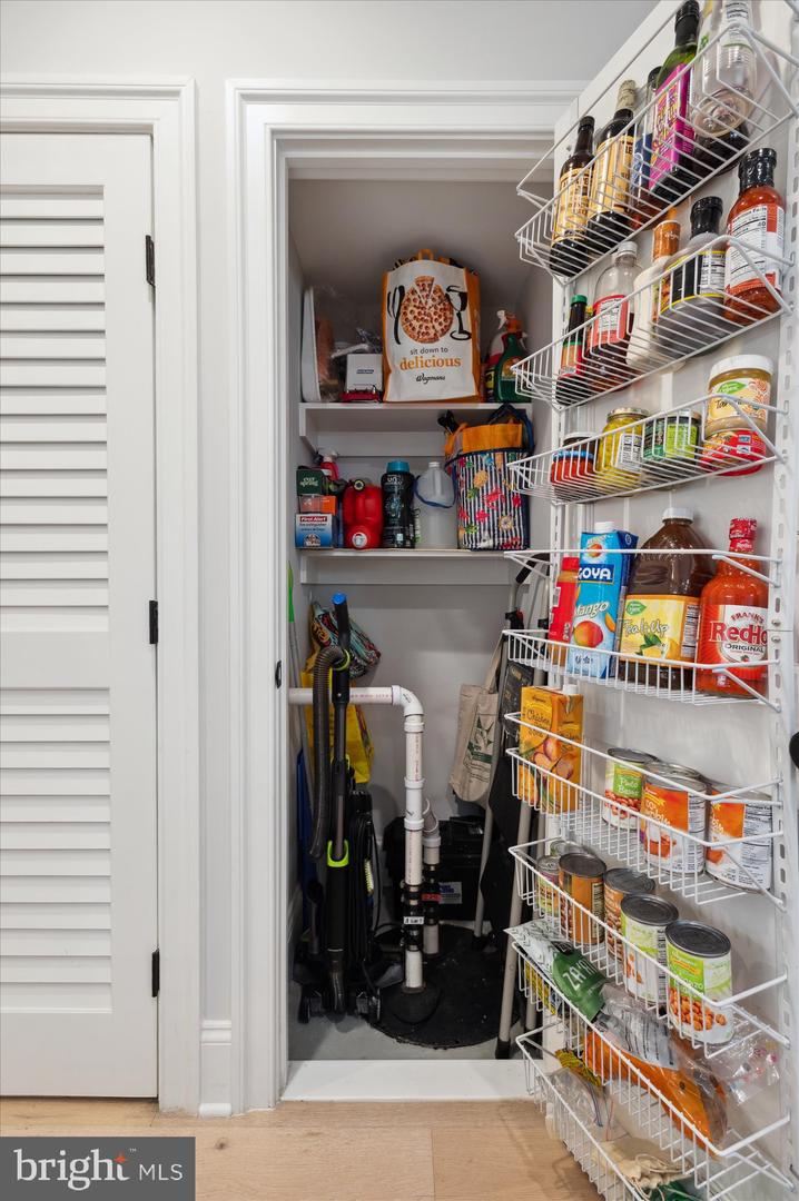 2150 FLORIDA AVE NW #1, WASHINGTON, District Of Columbia 20008, 2 Bedrooms Bedrooms, ,2 BathroomsBathrooms,Residential,For sale,2150 FLORIDA AVE NW #1,DCDC2185382 MLS # DCDC2185382