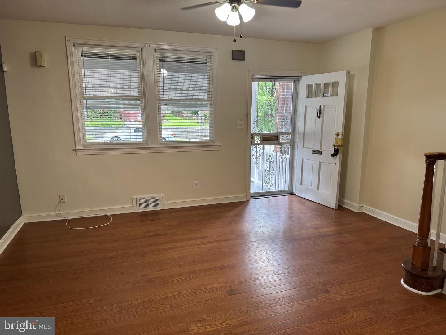 1636 FORT DAVIS PL SE, WASHINGTON, District Of Columbia 20020, 4 Bedrooms Bedrooms, ,2 BathroomsBathrooms,Residential,For sale,1636 FORT DAVIS PL SE,DCDC2191606 MLS # DCDC2191606