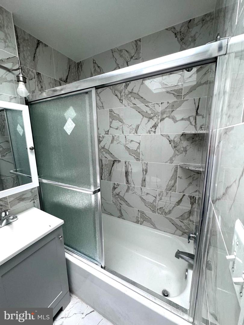 1636 FORT DAVIS PL SE, WASHINGTON, District Of Columbia 20020, 4 Bedrooms Bedrooms, ,2 BathroomsBathrooms,Residential,For sale,1636 FORT DAVIS PL SE,DCDC2191606 MLS # DCDC2191606