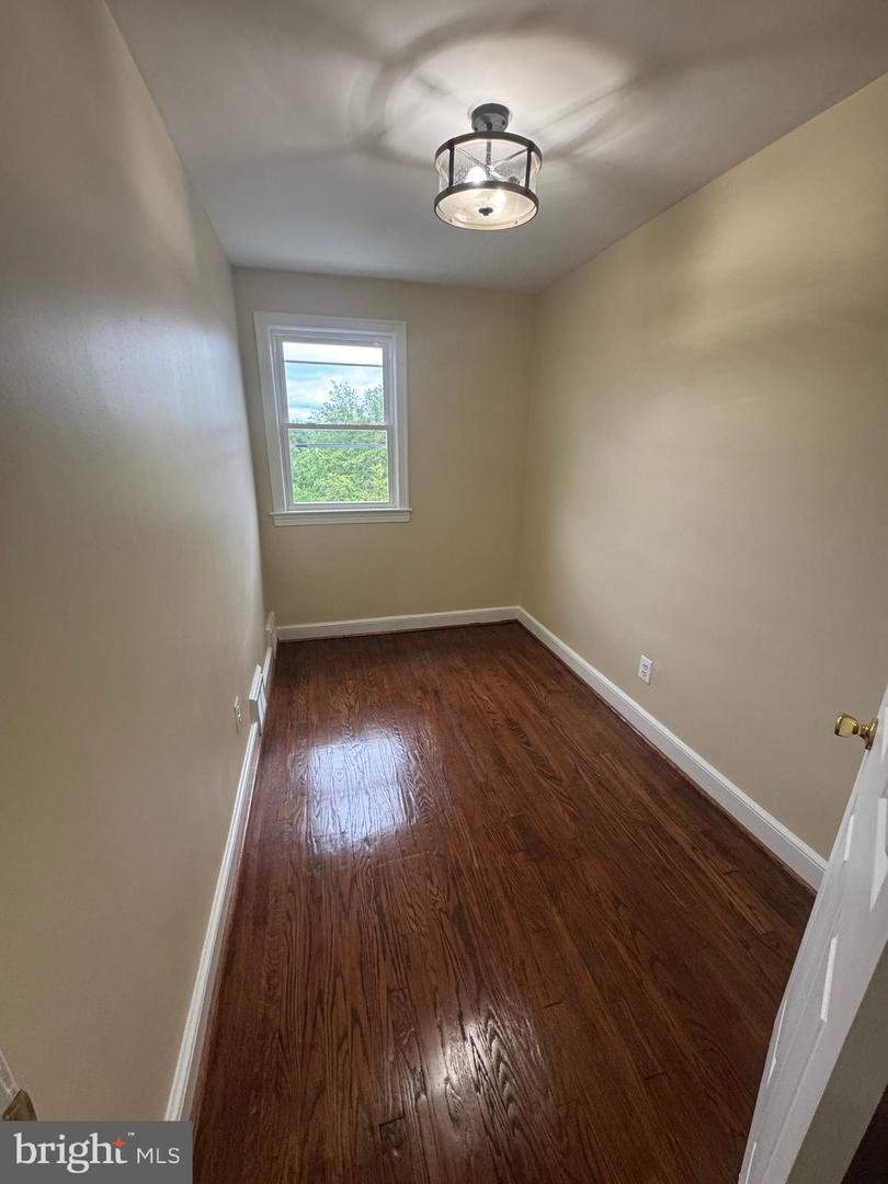 1636 FORT DAVIS PL SE, WASHINGTON, District Of Columbia 20020, 4 Bedrooms Bedrooms, ,2 BathroomsBathrooms,Residential,For sale,1636 FORT DAVIS PL SE,DCDC2191606 MLS # DCDC2191606