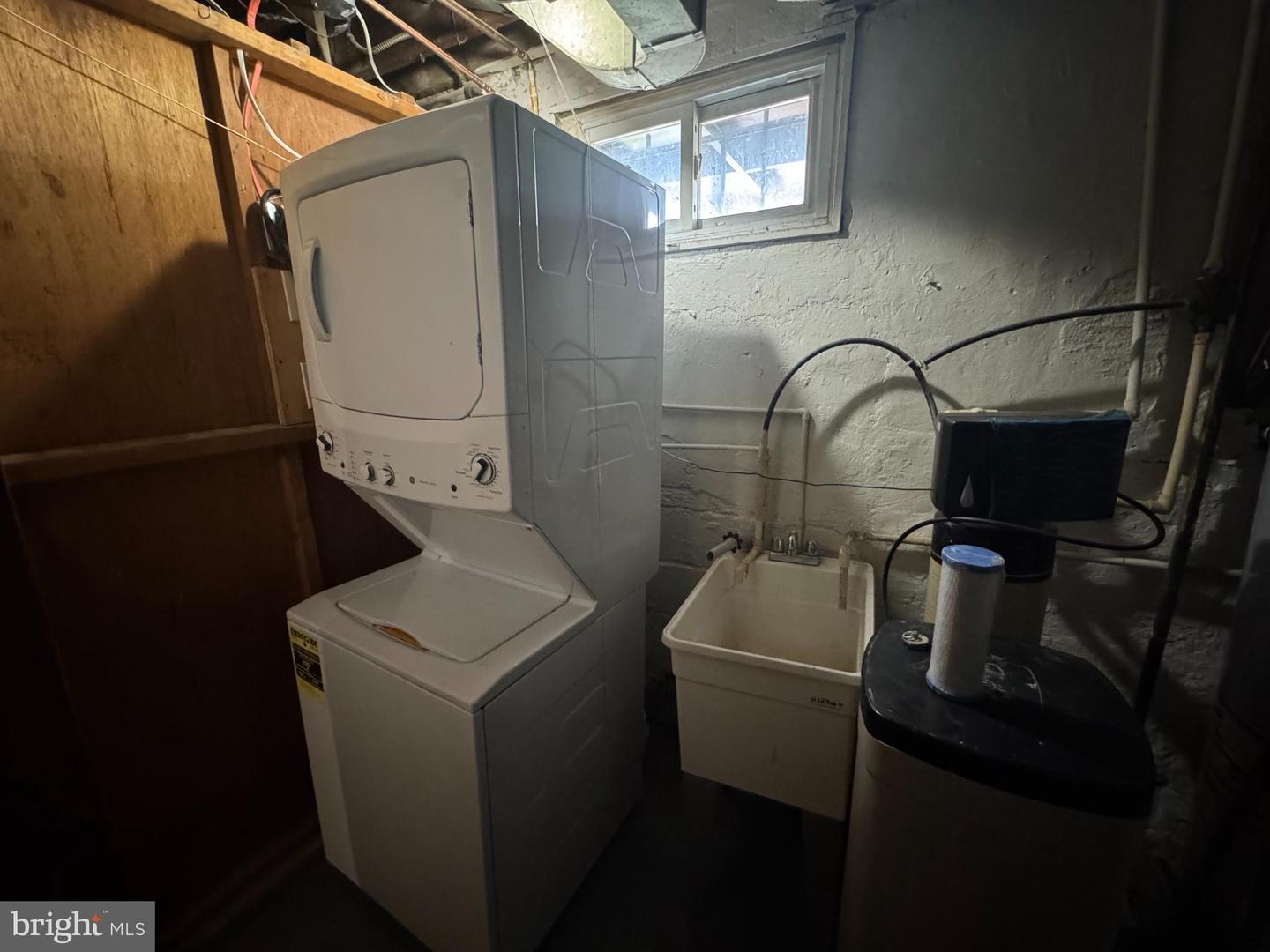 1636 FORT DAVIS PL SE, WASHINGTON, District Of Columbia 20020, 4 Bedrooms Bedrooms, ,2 BathroomsBathrooms,Residential,For sale,1636 FORT DAVIS PL SE,DCDC2191606 MLS # DCDC2191606