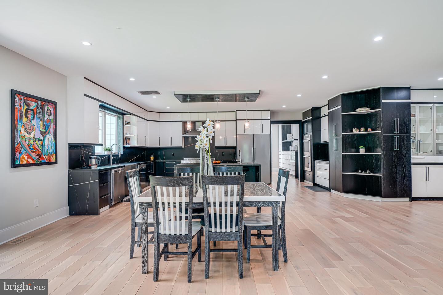 9908 BLAKE LN, OAKTON, Virginia 22124, 7 Bedrooms Bedrooms, ,7 BathroomsBathrooms,Residential,For sale,9908 BLAKE LN,VAFX2249120 MLS # VAFX2249120