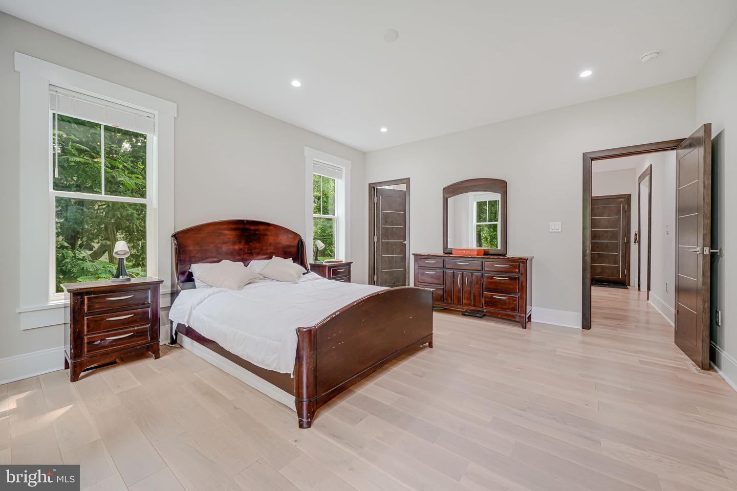 9908 BLAKE LN, OAKTON, Virginia 22124, 7 Bedrooms Bedrooms, ,7 BathroomsBathrooms,Residential,For sale,9908 BLAKE LN,VAFX2249120 MLS # VAFX2249120