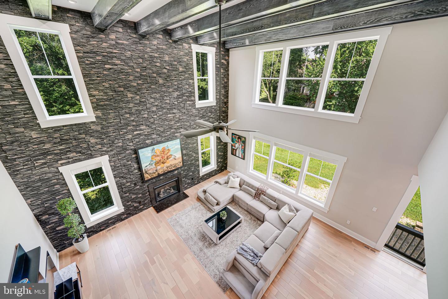 9908 BLAKE LN, OAKTON, Virginia 22124, 7 Bedrooms Bedrooms, ,7 BathroomsBathrooms,Residential,For sale,9908 BLAKE LN,VAFX2249120 MLS # VAFX2249120