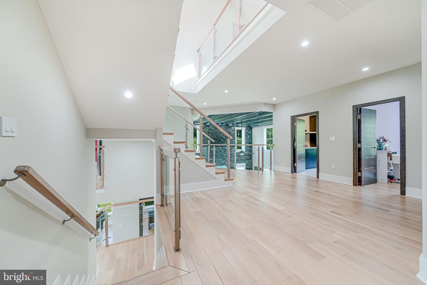 9908 BLAKE LN, OAKTON, Virginia 22124, 7 Bedrooms Bedrooms, ,7 BathroomsBathrooms,Residential,For sale,9908 BLAKE LN,VAFX2249120 MLS # VAFX2249120