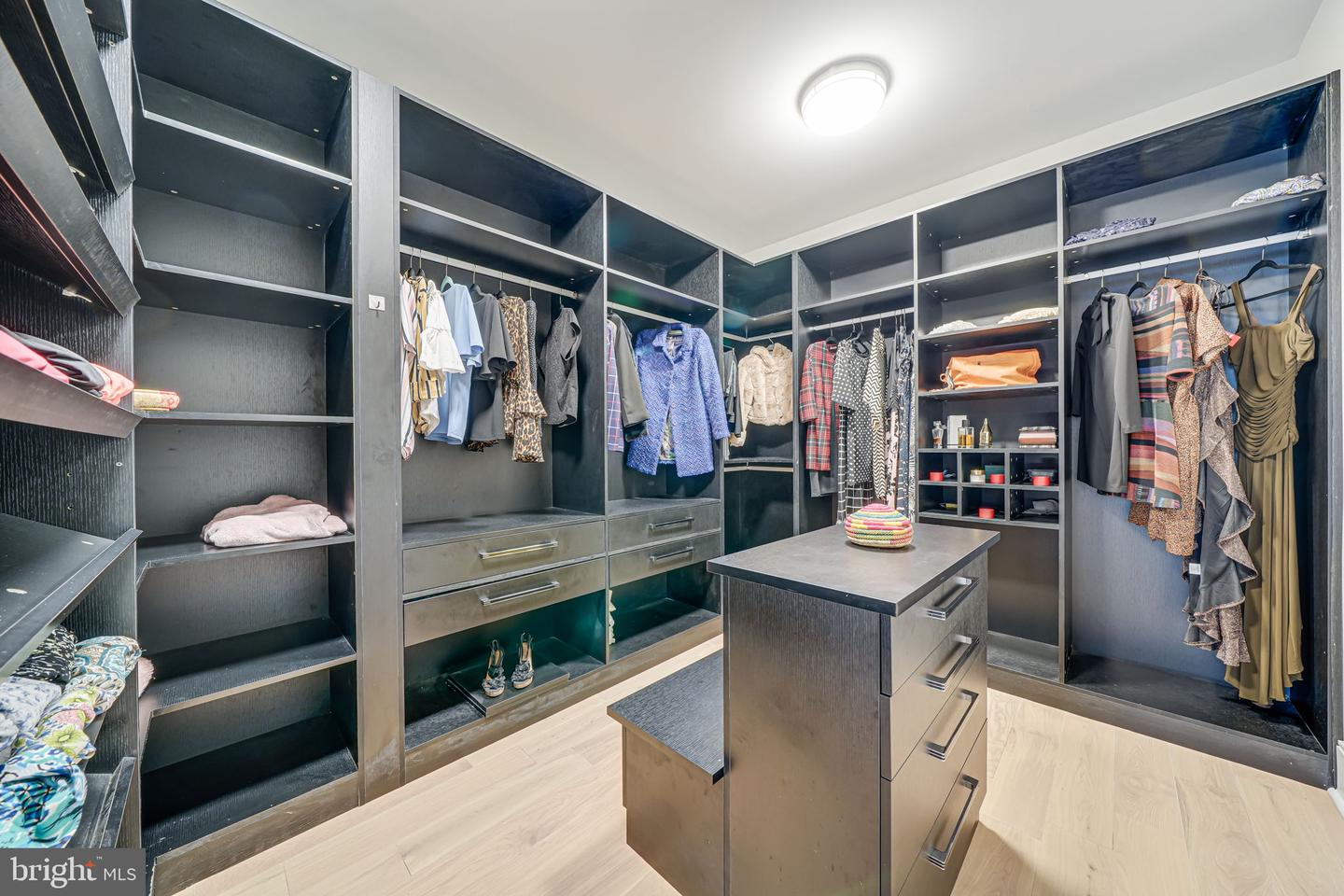 9908 BLAKE LN, OAKTON, Virginia 22124, 7 Bedrooms Bedrooms, ,7 BathroomsBathrooms,Residential,For sale,9908 BLAKE LN,VAFX2249120 MLS # VAFX2249120