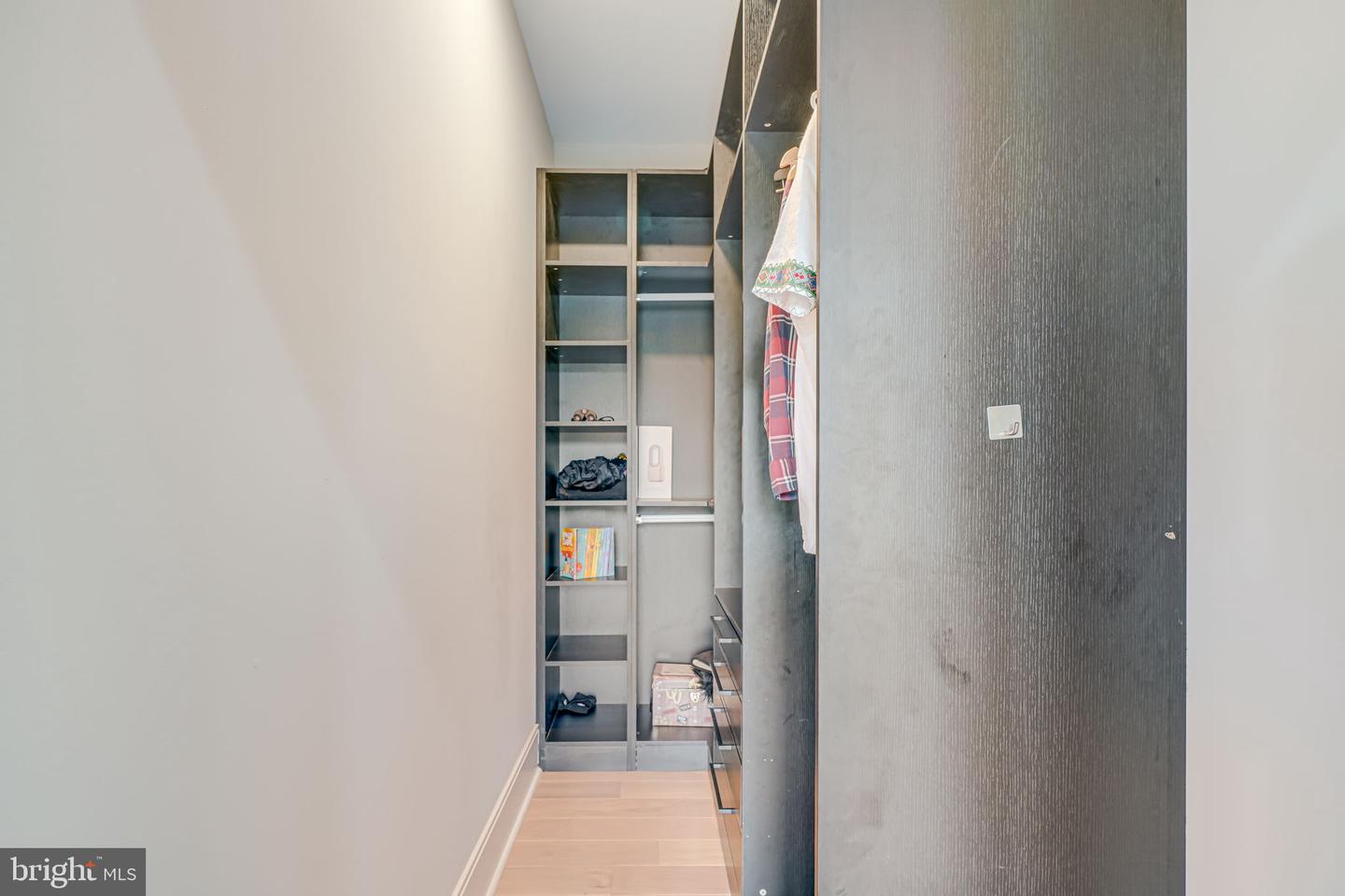 9908 BLAKE LN, OAKTON, Virginia 22124, 7 Bedrooms Bedrooms, ,7 BathroomsBathrooms,Residential,For sale,9908 BLAKE LN,VAFX2249120 MLS # VAFX2249120