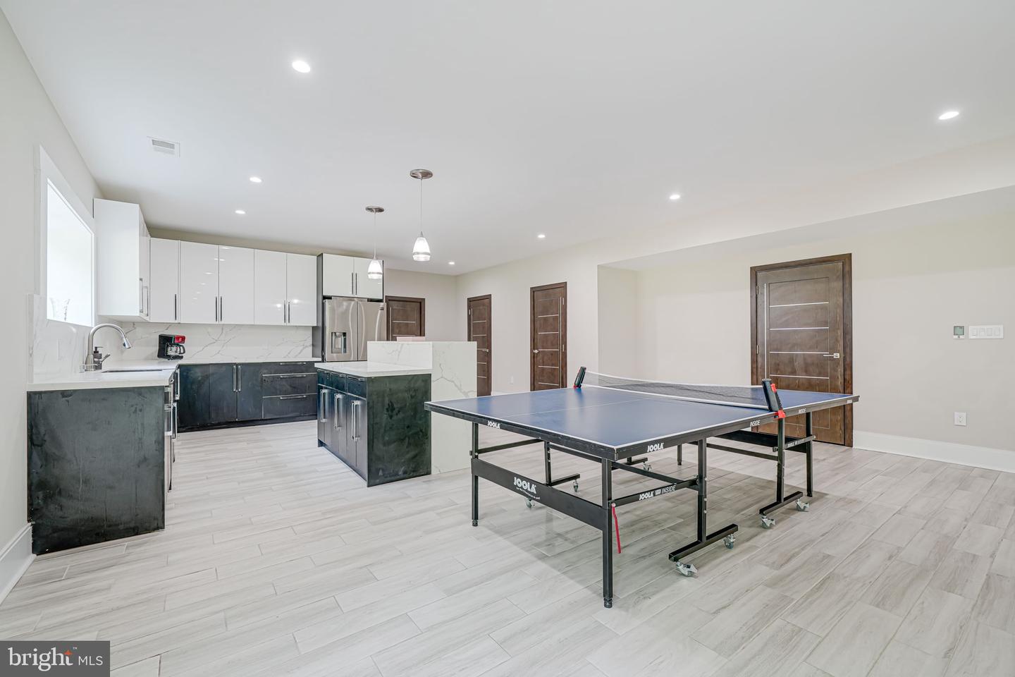 9908 BLAKE LN, OAKTON, Virginia 22124, 7 Bedrooms Bedrooms, ,7 BathroomsBathrooms,Residential,For sale,9908 BLAKE LN,VAFX2249120 MLS # VAFX2249120