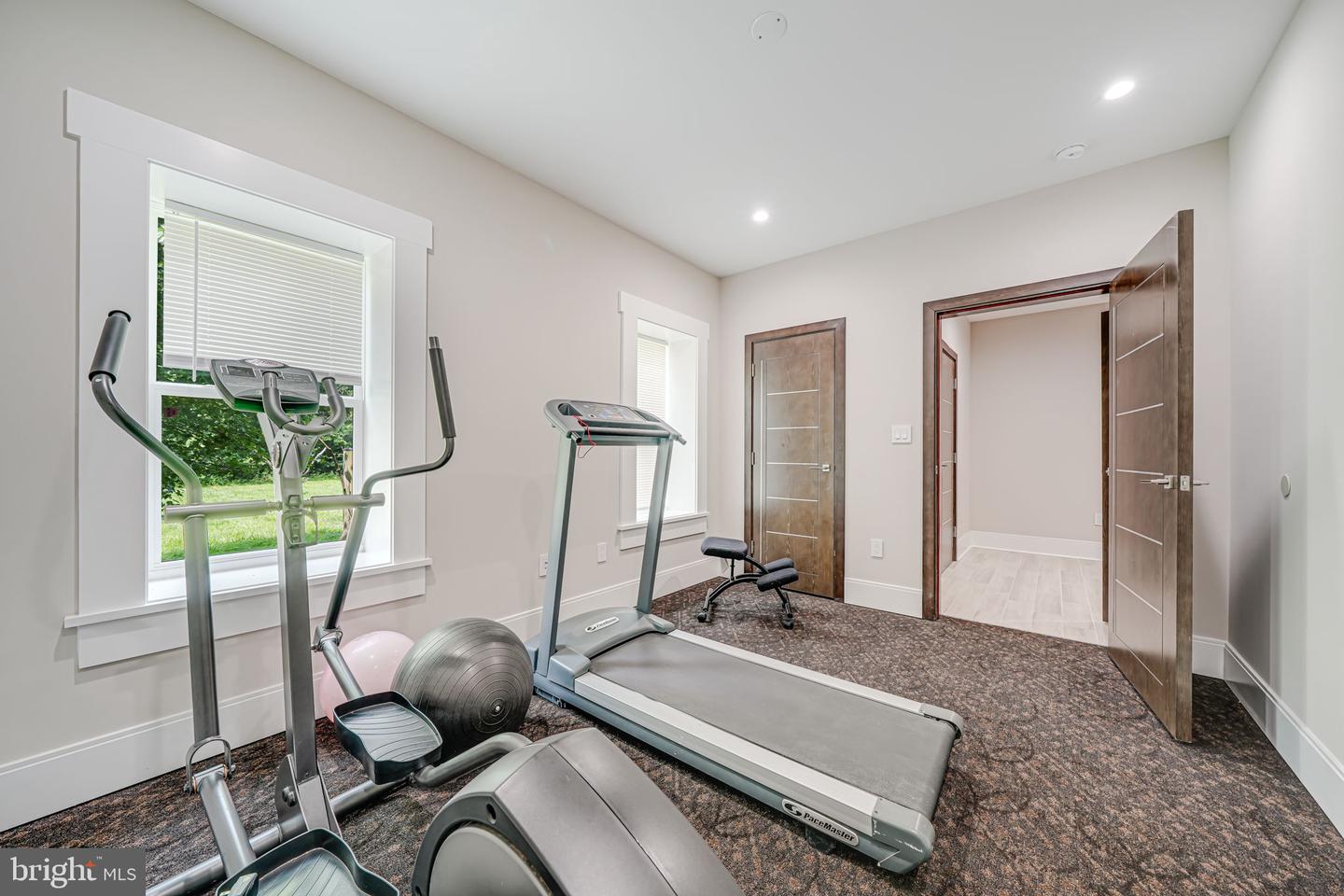 9908 BLAKE LN, OAKTON, Virginia 22124, 7 Bedrooms Bedrooms, ,7 BathroomsBathrooms,Residential,For sale,9908 BLAKE LN,VAFX2249120 MLS # VAFX2249120