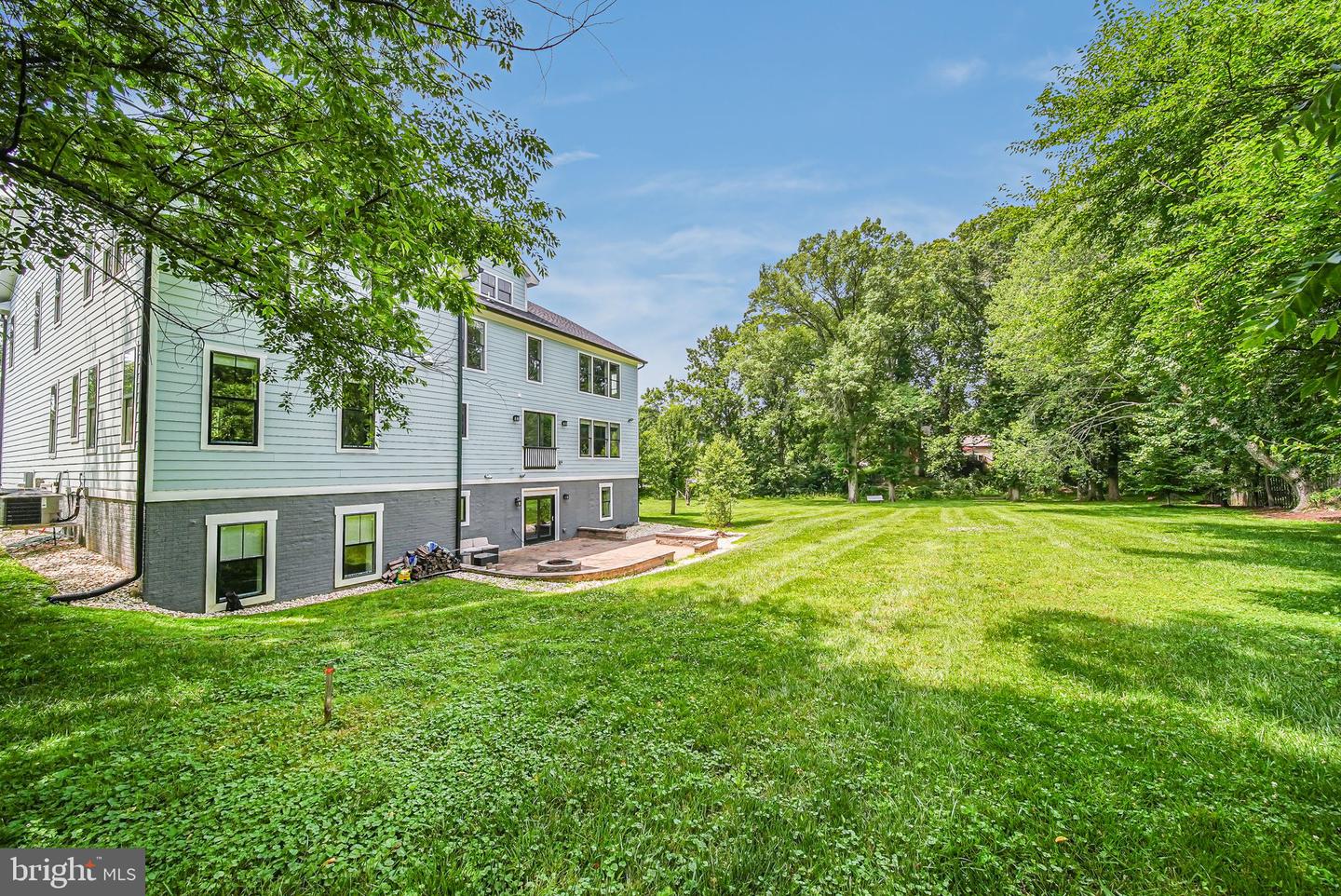 9908 BLAKE LN, OAKTON, Virginia 22124, 7 Bedrooms Bedrooms, ,7 BathroomsBathrooms,Residential,For sale,9908 BLAKE LN,VAFX2249120 MLS # VAFX2249120