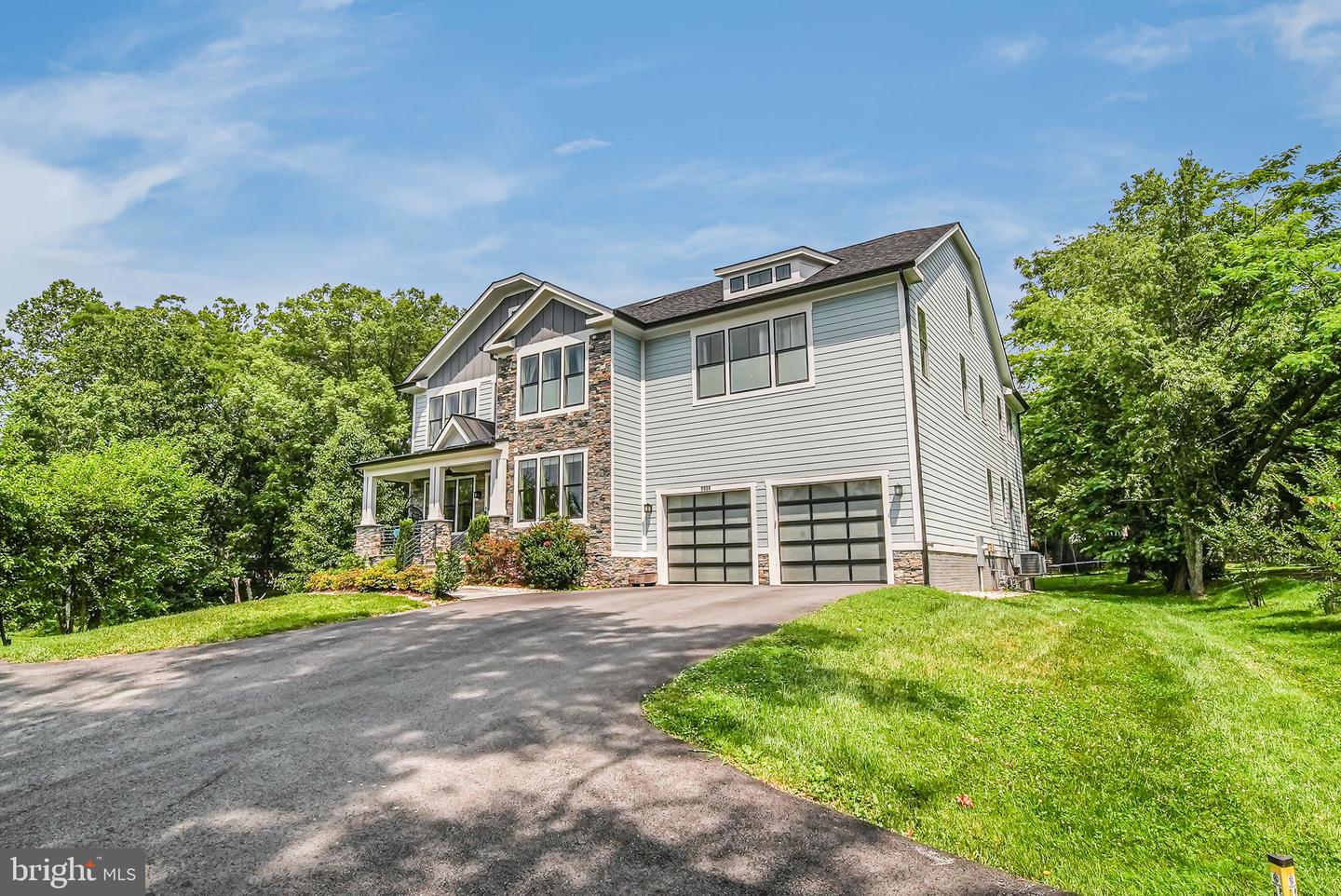 9908 BLAKE LN, OAKTON, Virginia 22124, 7 Bedrooms Bedrooms, ,7 BathroomsBathrooms,Residential,For sale,9908 BLAKE LN,VAFX2249120 MLS # VAFX2249120