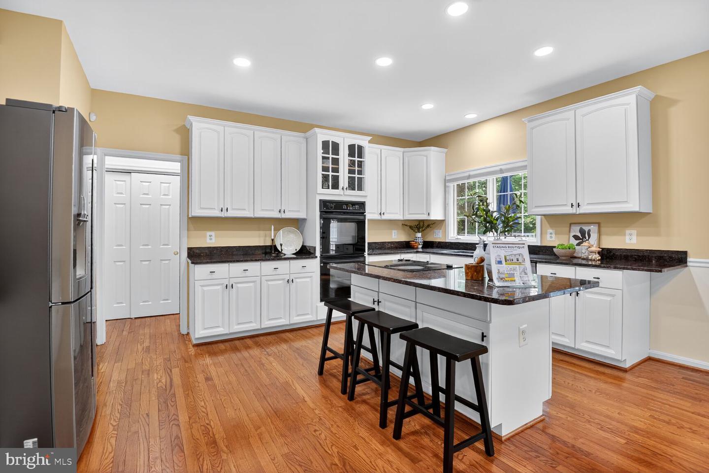 6233 ALISTAIR DR, MANASSAS, Virginia 20112, 5 Bedrooms Bedrooms, ,3 BathroomsBathrooms,Residential,For sale,6233 ALISTAIR DR,VAPW2104544 MLS # VAPW2104544