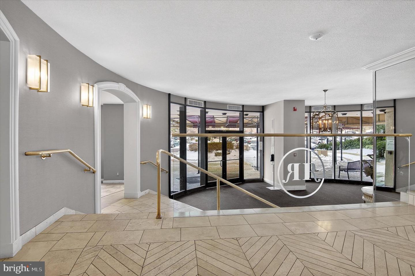 8360 GREENSBORO DR #216, MCLEAN, Virginia 22102, 1 Bedroom Bedrooms, ,1 BathroomBathrooms,Residential,For sale,8360 GREENSBORO DR #216,VAFX2269312 MLS # VAFX2269312