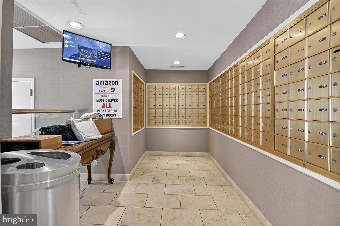 8360 GREENSBORO DR #216, MCLEAN, Virginia 22102, 1 Bedroom Bedrooms, ,1 BathroomBathrooms,Residential,For sale,8360 GREENSBORO DR #216,VAFX2269312 MLS # VAFX2269312